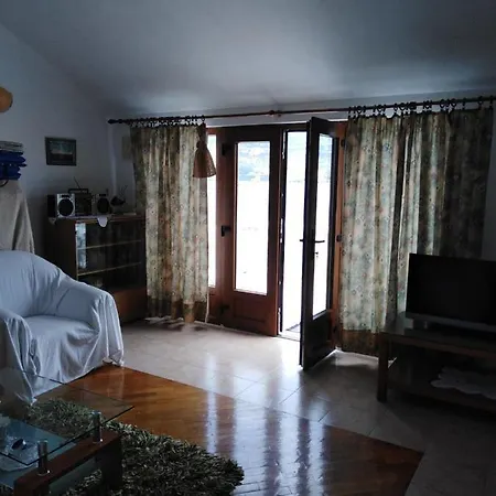 Apartment Apartments By The Sea Tri Zala, Korcula - 556