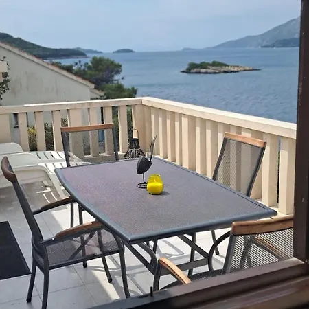 By The Sea Tri Zala, Korcula - 556 Apartamento Zrnovo